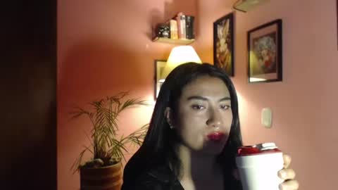 bunnyEmilyR0s33 online show from 14, 7, 2026