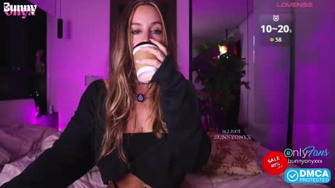 Snapshot of bunnyonyx chatting on 2, 11, 2025 Stephanie Next stream TUESDAY 6pm PDT online show from 2, 11, 2025