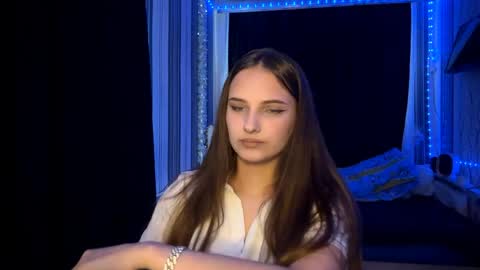 Bella online show from 2, 5, 2026