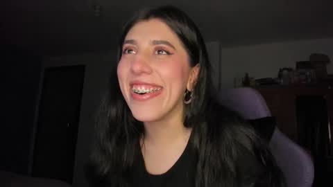 Snapshot of bunnyy09 chatting on 10, 9, 2025 Jess online show from 10, 9, 2025