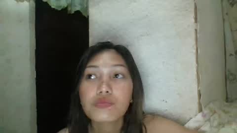 Snapshot of bunnyyuri chatting on 3, 8, 2026 bunnyyuri online show from 3, 8, 2026