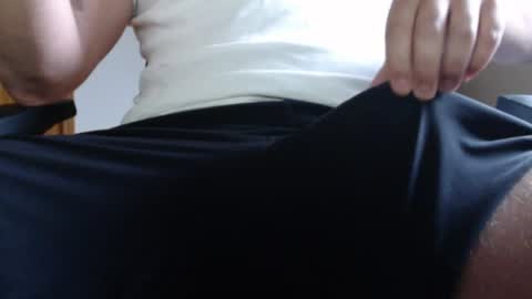 Snapshot of burbsguy2016 chatting on 27, 7, 2026 burbsguy2016 online show from 27, 7, 2026