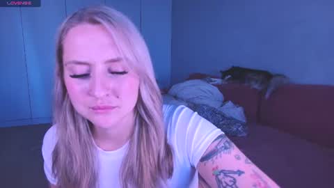 Snapshot of burn_lissa chatting on 9, 7, 2026 Lissa online show from 9, 7, 2026