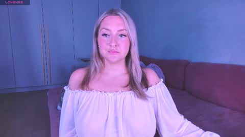 Snapshot of burn_lissa chatting on 12, 7, 2026 Lissa online show from 12, 7, 2026