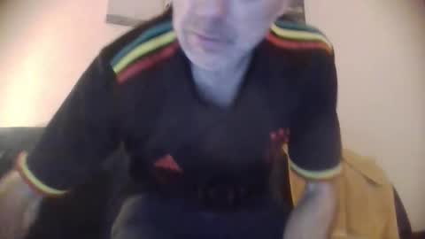 burnleyguy1977 online show from 16, 12, 2024