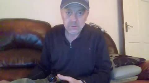 Snapshot of burnleyguy1977 chatting on 9, 5, 2026 burnleyguy1977 online show from 9, 5, 2026