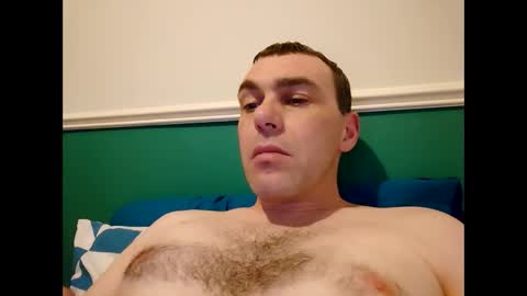 Snapshot of burtz909 chatting on 6, 11, 2025 burtz909 online show from 6, 11, 2025