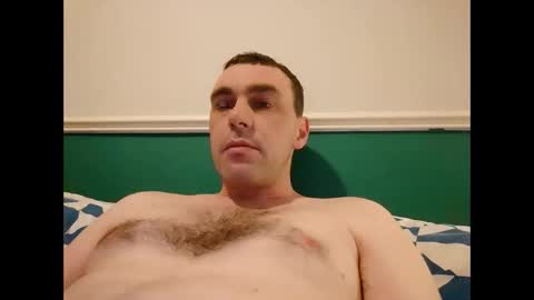 Snapshot of burtz909 chatting on 10, 1, 2026 burtz909 online show from 10, 1, 2026