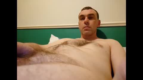 Snapshot of burtz909 chatting on 7, 2, 2026 burtz909 online show from 7, 2, 2026