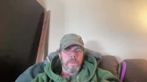 Snapshot of bushbeautician chatting on 10, 1, 2025 bushbeautician online show from 10, 1, 2025