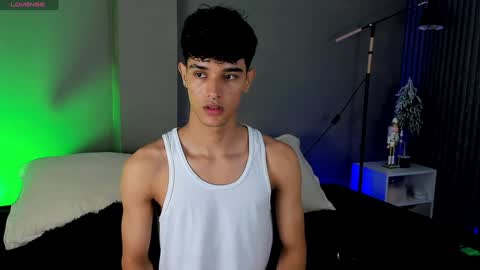 Buster independent model online show from 20, 12, 2024