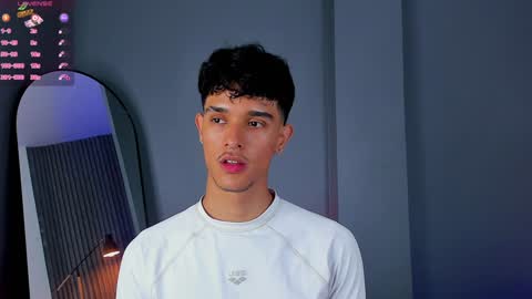 Buster independent model online show from 31, 1, 2025