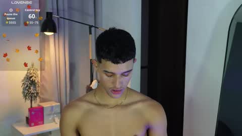 Buster independent model online show from 19, 12, 2025