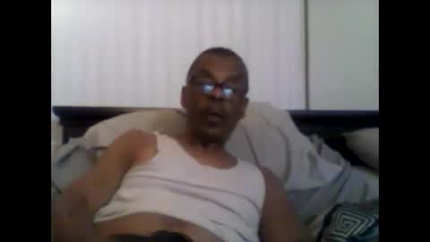 Busturgutzgd1 online show from 7, 12, 2024