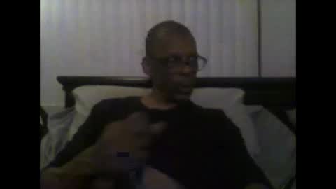 Busturgutzgd1 online show from 27, 12, 2024