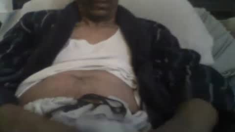 Busturgutzgd1 online show from 31, 12, 2024