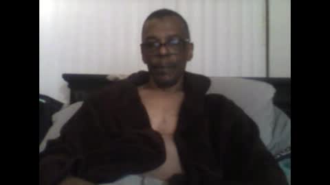 Busturgutzgd1 online show from 19, 1, 2025