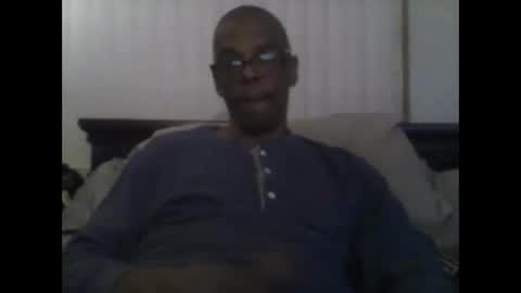 Busturgutzgd1 online show from 23, 1, 2025