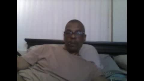 Busturgutzgd1 online show from 27, 1, 2025