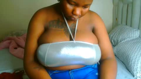 busty_mellons69 online show from 31, 3, 2026