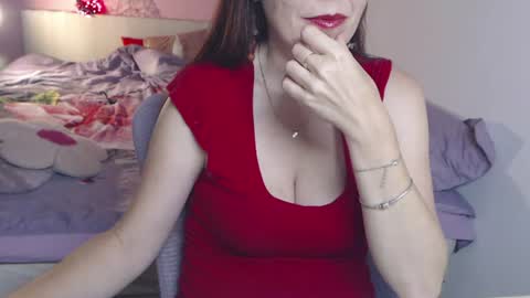 Snapshot of bustygf chatting on 24, 6, 2026 anna online show from 24, 6, 2026