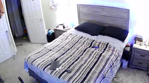 Snapshot of busybee83 chatting on 30, 9, 2025 busybee83 online show from 30, 9, 2025