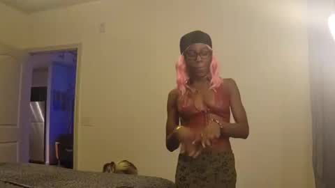 Snapshot of butt3rcup chatting on 5, 10, 2025 Goddess online show from 5, 10, 2025