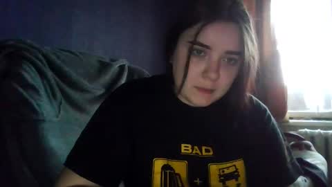 butterfly18988 online show from 16, 12, 2025