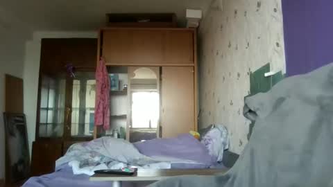 butterfly18988 online show from 10, 2, 2026