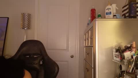 butterfly booty online show from 7, 3, 2026