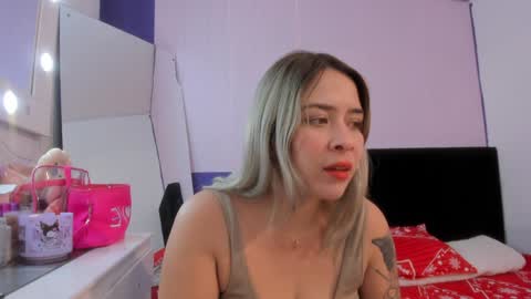     online show from 17, 12, 2024