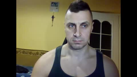 Snapshot of bzykacz1988 chatting on 16, 12, 2025 bzykacz1988 online show from 16, 12, 2025