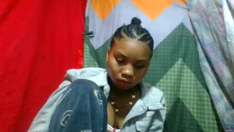 Snapshot of caella98 chatting on 30, 6, 2026 caella98 online show from 30, 6, 2026
