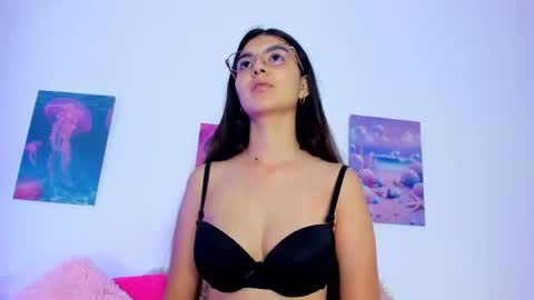cailin_dione online show from 18, 4, 2026
