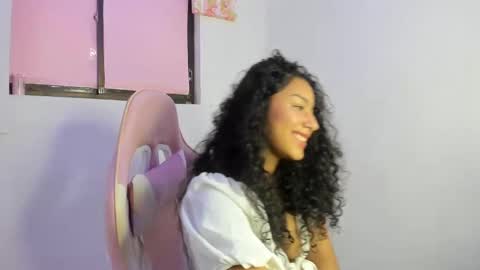 Snapshot of cailyn_dolls_ chatting on 13, 11, 2025 cailyn_dolls_ online show from 13, 11, 2025