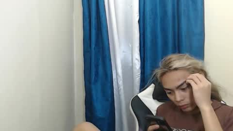 Snapshot of caitessa_bellemoir chatting on 11, 3, 2026 caitessa_bellemoir online show from 11, 3, 2026