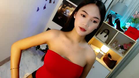 Snapshot of caitlin_x chatting on 29, 4, 2026 caitlin online show from 29, 4, 2026