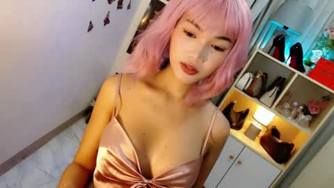 Snapshot of caitlin_x chatting on 7, 5, 2026 caitlin online show from 7, 5, 2026
