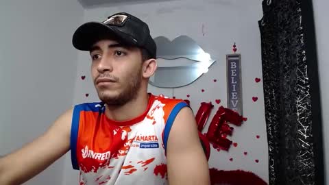 Snapshot of caius_fox chatting on 7, 3, 2026 caius online show from 7, 3, 2026