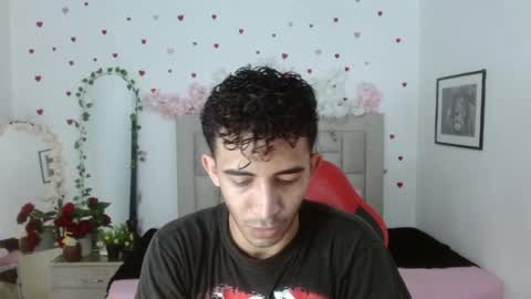 Snapshot of caius_fox chatting on 1, 4, 2026 caius online show from 1, 4, 2026