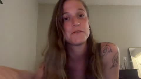 Snapshot of cali_june chatting on 21, 6, 2026 Cali Junicorn the Third online show from 21, 6, 2026