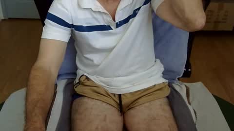 Snapshot of califun4u chatting on 15, 4, 2026 califun4u online show from 15, 4, 2026