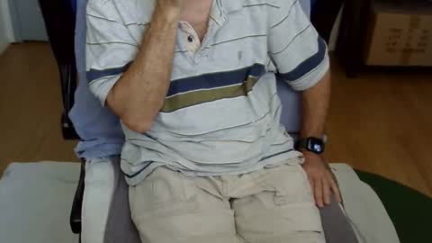 Snapshot of califun4u chatting on 22, 4, 2026 califun4u online show from 22, 4, 2026
