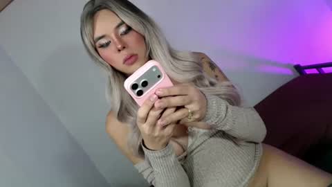 Snapshot of call_me_clara chatting on 29, 6, 2026 CALL ME CLARA online show from 29, 6, 2026