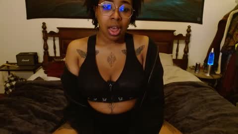 Snapshot of call_me_hedone chatting on 18, 1, 2025 Hedone online show from 18, 1, 2025