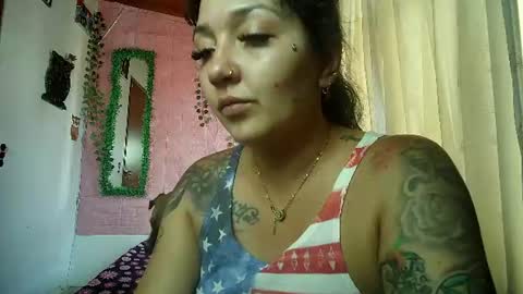Snapshot of callme_lolas chatting on 17, 7, 2026 paula online show from 17, 7, 2026
