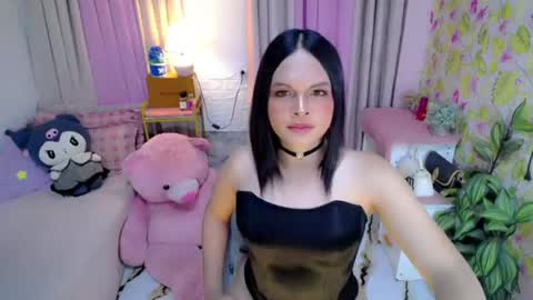 Mia online show from 12, 7, 2026