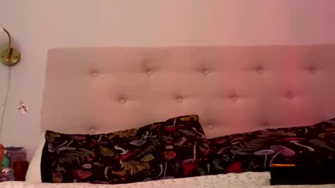 SG Baby online show from 2, 12, 2025