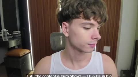 Snapshot of calvin_loves_you chatting on 10, 5, 2026 Hey I am Calvin online show from 10, 5, 2026
