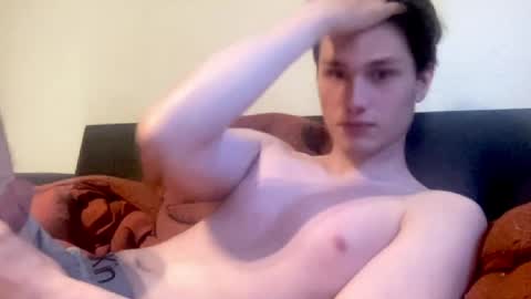 Snapshot of calvin_win chatting on 28, 5, 2026 calvin_win online show from 28, 5, 2026